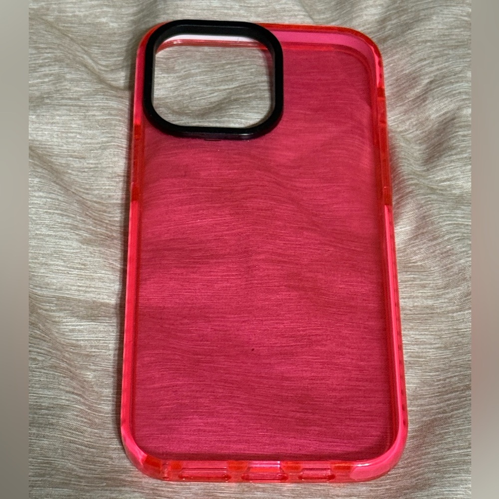 IPHONE 15 PRO MAX CASE